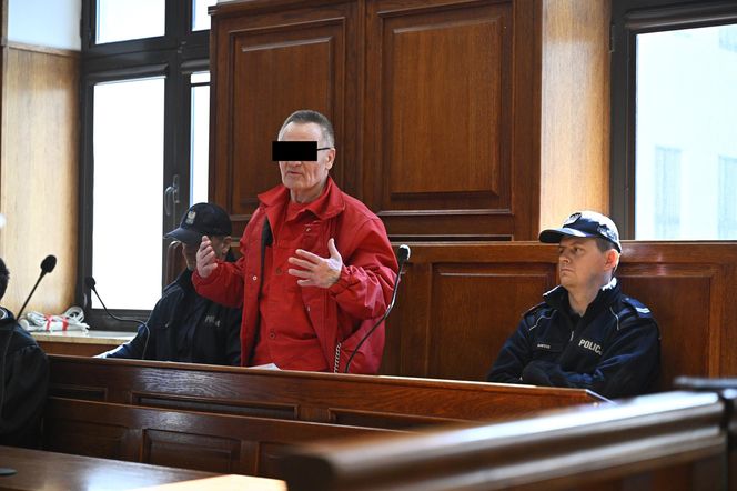 Proces w sprawie zabójstwa niemieckich emerytów. Sędzia do oskarżonego, który się nie przyznaje, ale ma dużo do powiedzenia: "Brzmi to tak, jakby pan tam był"