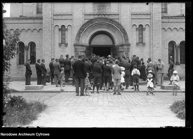 Boże Ciało w kościele garnizonowym 1 Pułku Szwoleżerów - 1930 rok