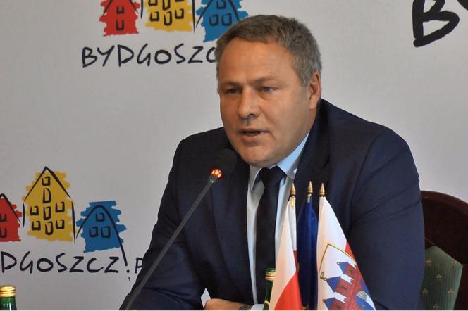 Rafał Bruski podpisał deklarację o współpracy miast w sprawie migrantów. Co to oznacza dla Bydgoszczy?