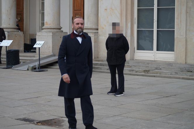 Zrobili z aktorów lalki