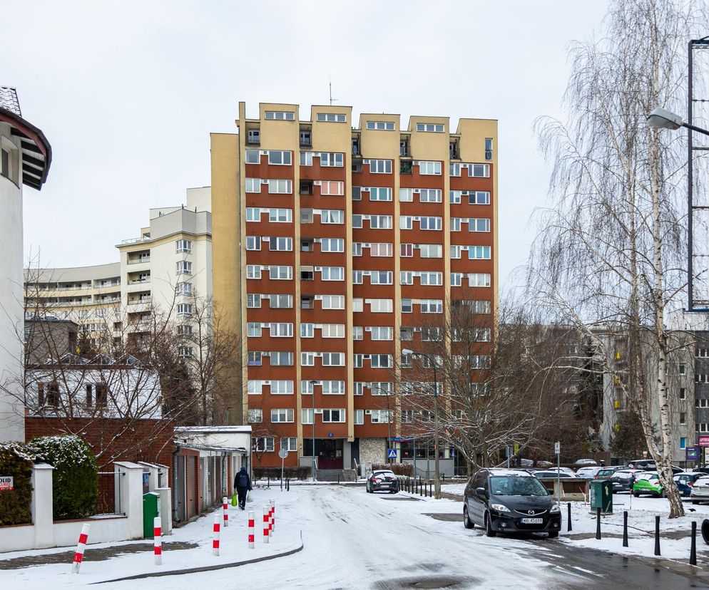 Blok dla samotnych na Mokotowie. Gdzie się znajduje? Historia, adres