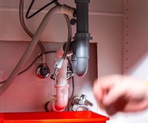 Murator Remontuje: Wymiana baterii kuchennej i montaż filtra