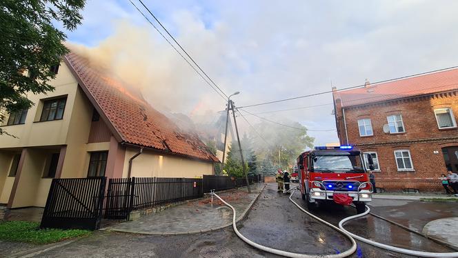 Tragedia w Nowym Stawie! W pożarze plebanii zginął ksiądz