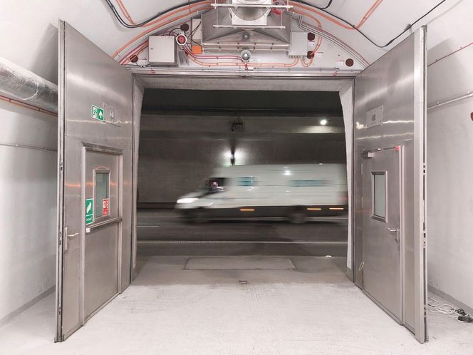 Tunel na zakopiance S7, pod Luboniem Małym