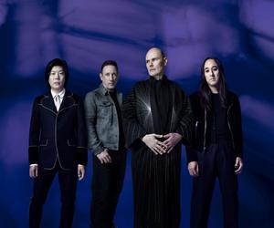 The Smashing Pumpkins żegnają się z gitarzystą. Jaki jest powód odejścia Jeffa Schroedera?