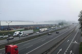 Jak ominąć korki na DK86 i nie spóźnić się do pracy? GZM radzi...gdzie zostawić auto