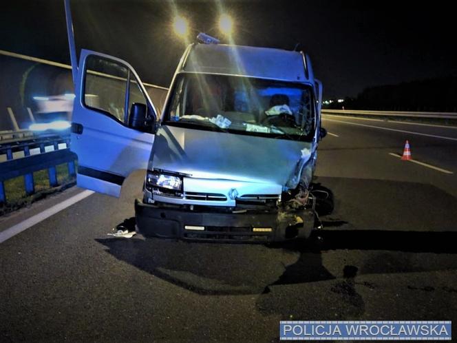 W nocy jechał autostradą bez świateł i pod prąd