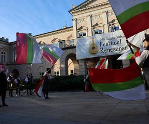 Korowód w ramach Międzynarodowego Festiwalu Renesansu w Lublinie