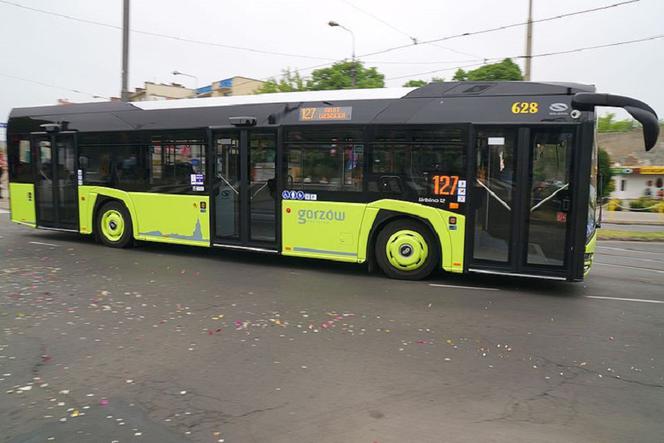 Gorzów: Zmiany w pracy kas biletowych i kursowaniu autobusów MZK