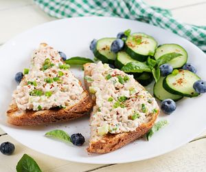 To mój ulubiony przepis na pastę jajeczną. Robię go przynajmniej raz w tygodniu