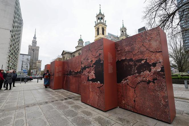 Wystawa plenerowa Zbieramy Budujemy Pamiętamy”