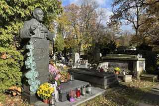 Groby architektów na krakowskich cmentarzach