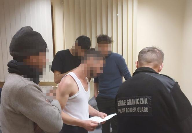 Przemyt ludzi na Podhalu. Straż graniczna zatrzymała 24 cudzoziemców