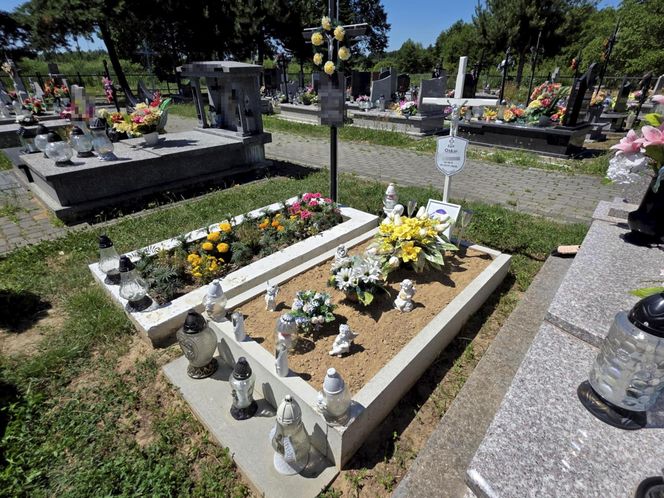 Rok po śmierci Oskara z Chałupek Dębniańskich. 