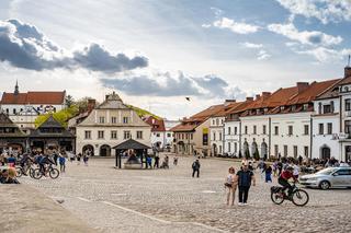 Kazimierz Dolny nad Wisłą. Dlaczego warto odwiedzić to miasto? 