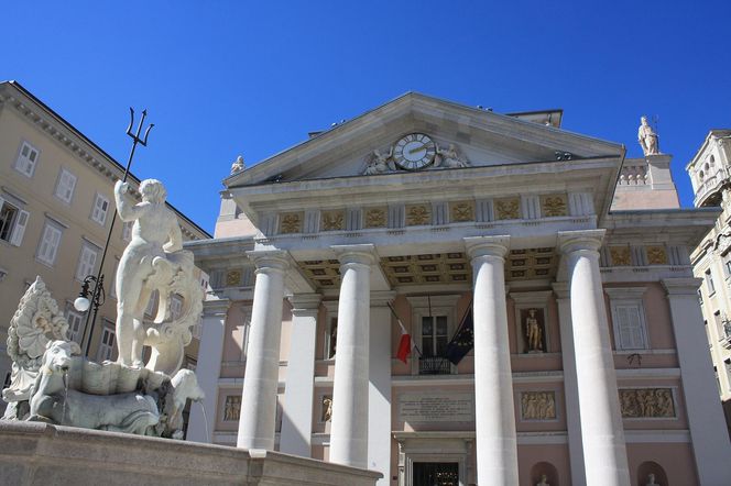 Piazza della Borsa - Plac Giełdy 