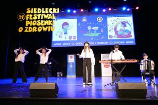 W powiatowym etapie Festiwalu Piosenki o Zdrowiu wzięli udział uczniowie z 44 placówek edukacyjnych z miasta Siedlce i powiatu siedleckiego