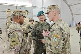 Powitanie nowej zmiany wojsk US ARMY