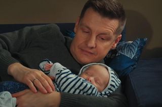 M jak miłość. Po wypadku Franki Paweł będzie musiał zająć się synem Antosiem. Nie poradzi sobie bez pomocy? - ZDJĘCIA