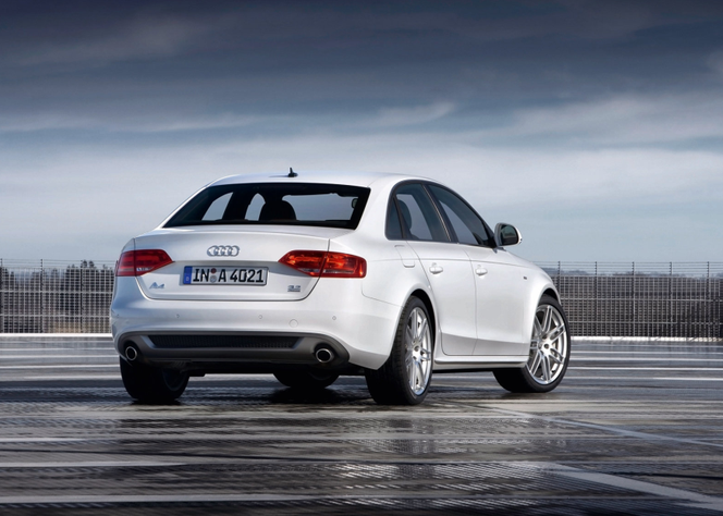 Audi A4 sedan