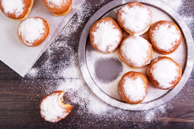 Przepis na pączki - domowe, ze starej książki kucharskieJ