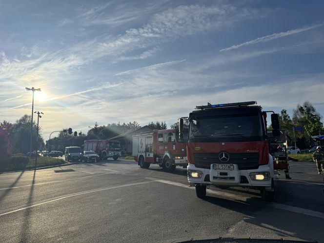 Tragiczny wypadek w Łodzi. Reanimacja motocyklisty. Na miejscu policja i helikopter