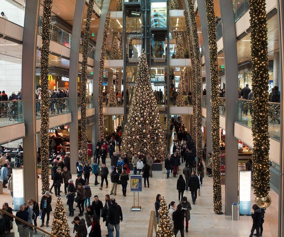 Ile w tym roku wydamy na zakupy przed świętami?