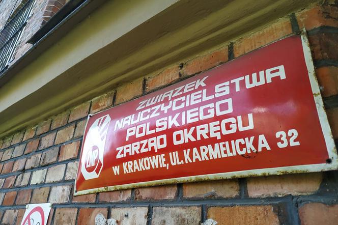 Wsparcie merytoryczne i podręczniki. Krakowscy nauczyciele ruszają z pomocą na Ukrainę