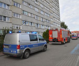 Wypadek w Świnoujściu. Mężczyzna wypadł z okna