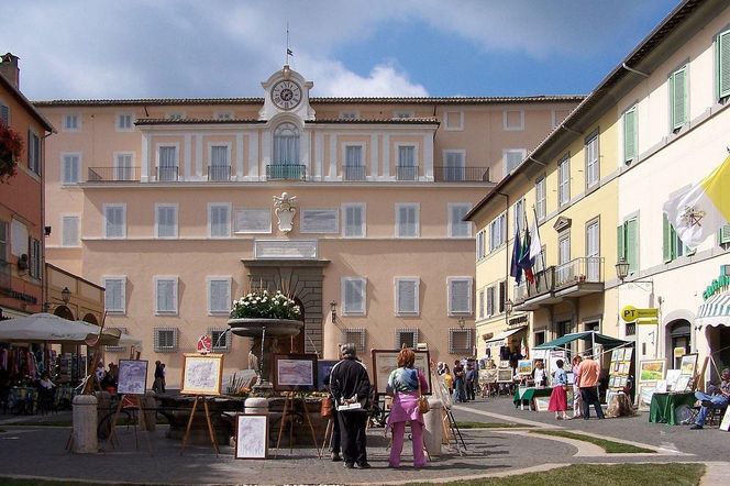 Leon XIV z powrotem w Castel Gandolfo