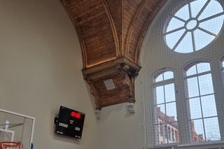 SP nr. 1 w Szczecinie - sala gimnastyczna po renowacji