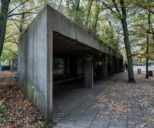 Brutalistyczna wiata: Westerplatte w Gdańsku