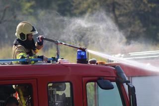 W altanie na działce mieszkały dwie osoby. Pożar strawił ich cały dobytek