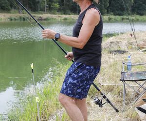 Wokalista Budki Suflera znów zakochany! Wszystko na jaw wyszło na rybach