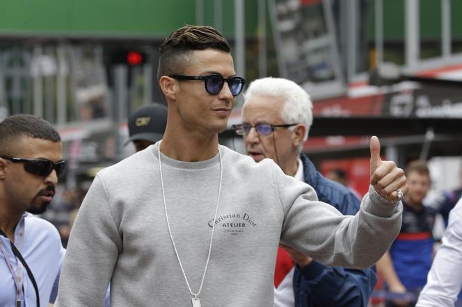 Ronaldo zbija GIGANTYCZNĄ fortunę na kontrakcie z Nike. A ma jeszcze bonusy!