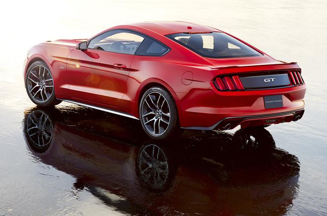 nowy Ford Mustang 2015