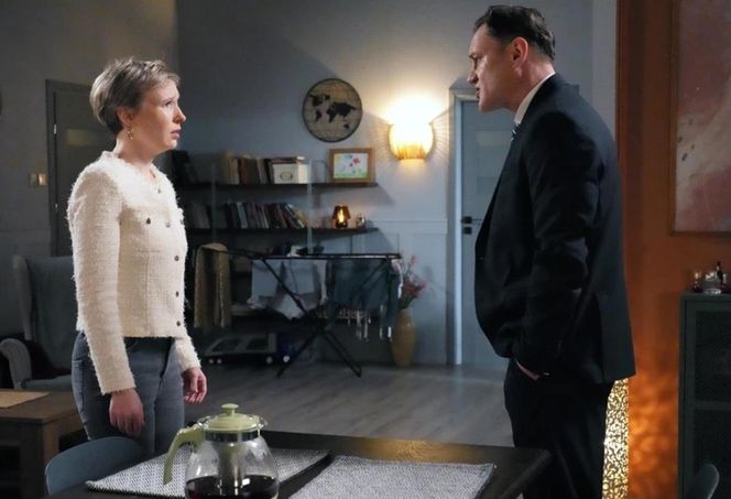 Barwy szczęścia odc. 3214. Sonia (Weronika Nockowska), Robert Stefaniak (Paweł Ławrynowicz)