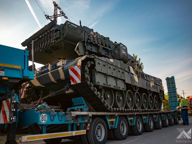 Leopard 2A7HU