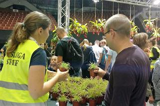 Krwiożercze rośliny opanowały katowicki Spodek! Trwa Festiwal Roślin Owadożernych [ZDJĘCIA, AUDIO]