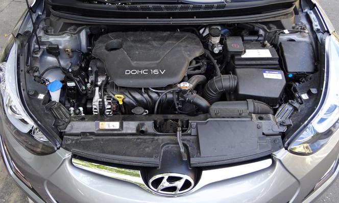 Hyundai Elantra 1.6 MPI w wersji Style
