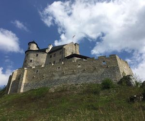 TOP 10 najpiękniejszych zamków w województwie śląskim. Miejsca jak z bajki