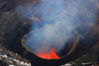 Kolejny wulkan na Pacyfiku grozi erupcją. Czy dojdzie do tragedii jak na wyspach Tonga? [WIDEO]