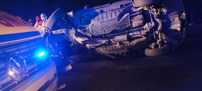 Wypadek w Łysomicach koło Torunia. Samochody wyglądały jak po bitwie