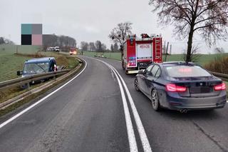 Zalec. Poważny wypadek na DK 59. Dwie osoby są ranne [ZDJĘCIA]