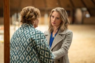 Barwy szczęścia odc. 2804. Sofia (Valeri Guliaieva), Józefina Rawicz (Elżbieta Jarosik)