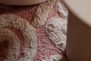 80-m mieszkanie w Krakowie w stylistyce Wesa Andersona