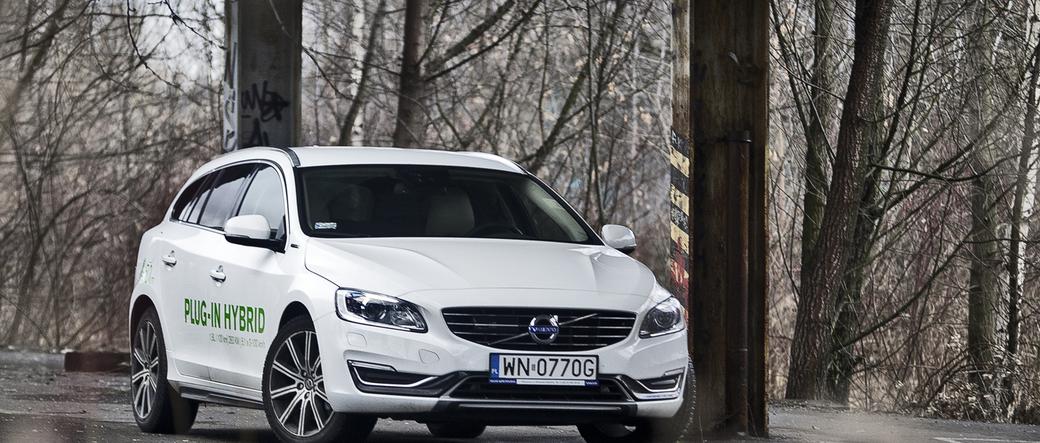 Volvo V60 Plug-in Hybrid Summum AWD