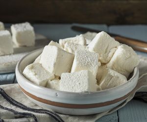 Idealny deser na czas odchudzania. Te wysokobiałkowe pianki uwielbiają też sportowcy