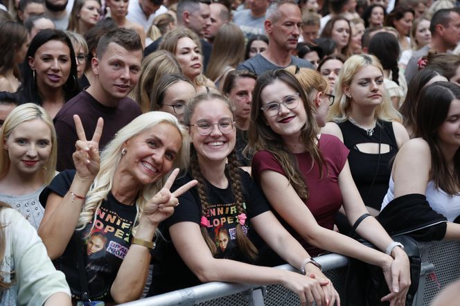 Koncert Jennifer Lopez w Warszawie (25.07.2025) - część druga. Organizatorem koncertu jest Prestige MJM