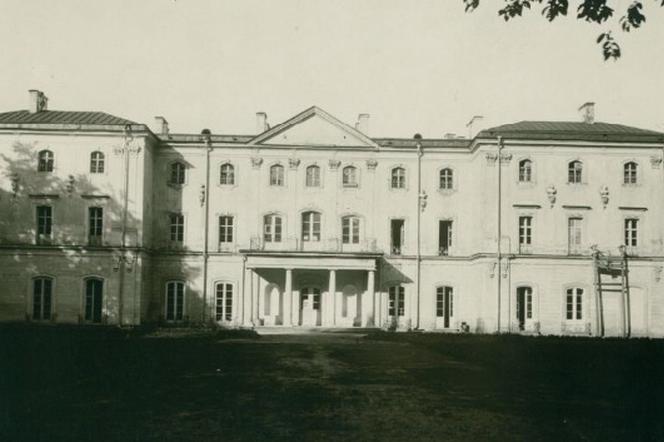 Pałac Branickich w Białymstoku, fot. ok 1930, Polona